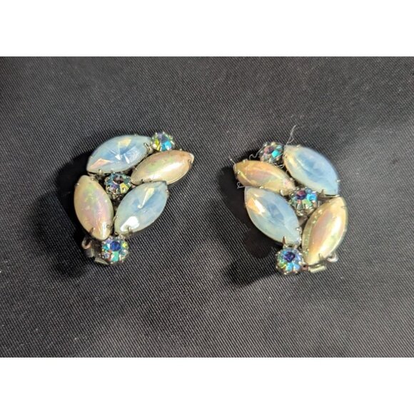 Vintage Aurora Borealis Rhinestone Clip-On Earrings With Opalescent Marquise Sto - Picture 3 of 7